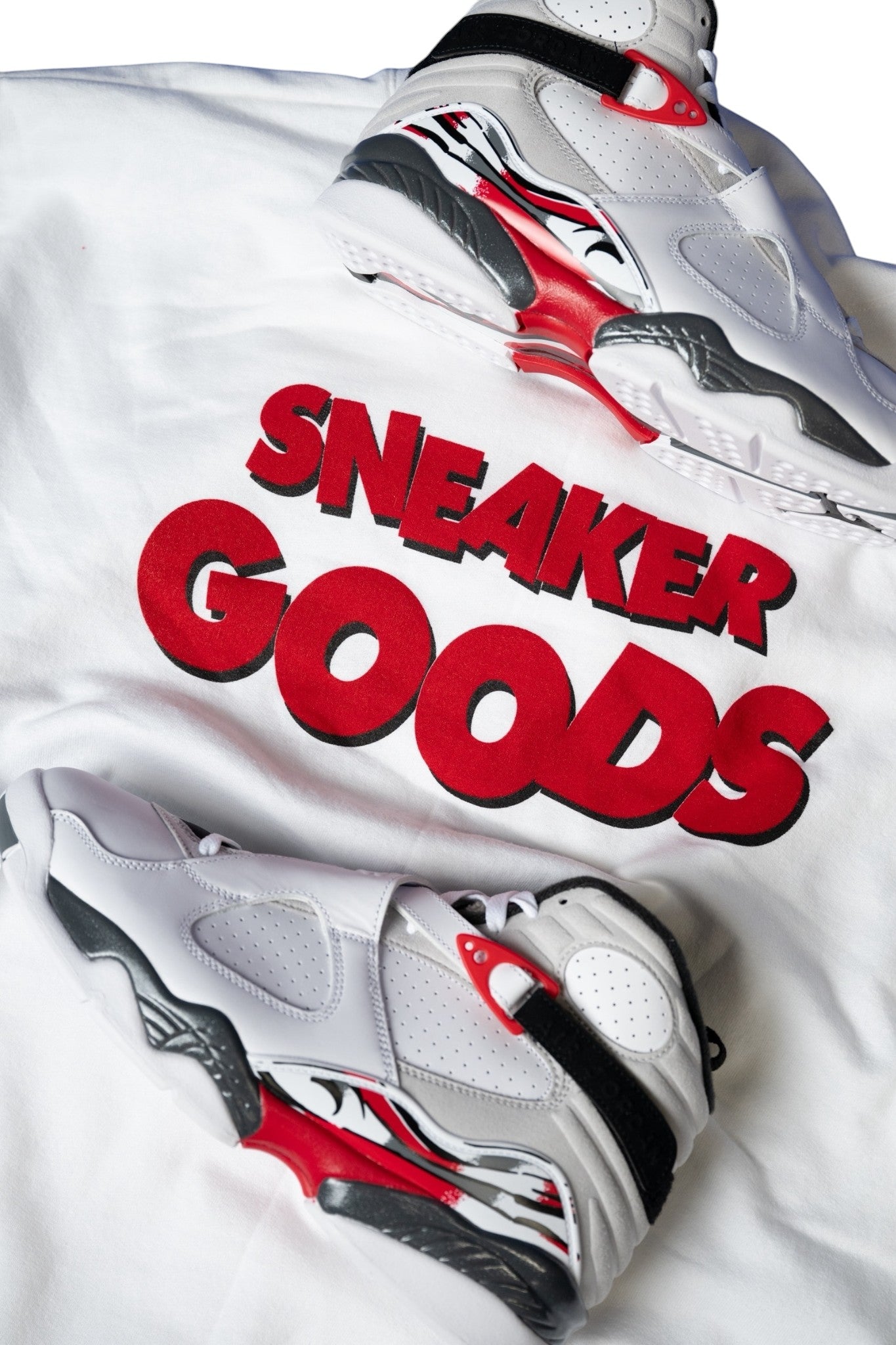 Bugs Abstract Portrait Hoodie "White"